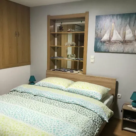 Magnolia Πανσιόν Τρογκίρ