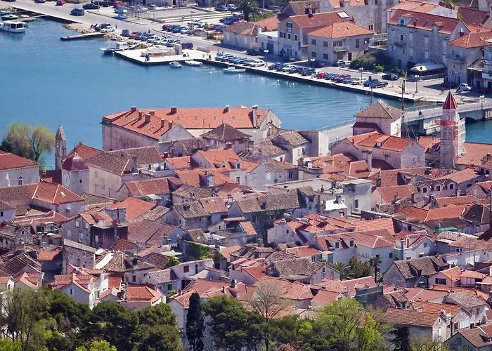 Πανσιόν Magnolia Τρογκίρ